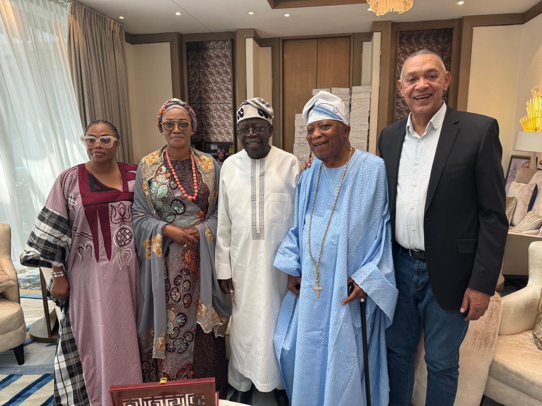 President Tinubu Pays Christmas Visit to Adebutu, “Baba Ijebu”